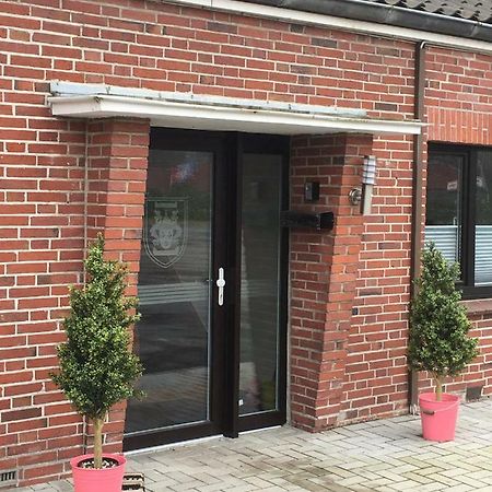 Ferien Mal Anders Apartment Вилхелмсхафен Екстериор снимка