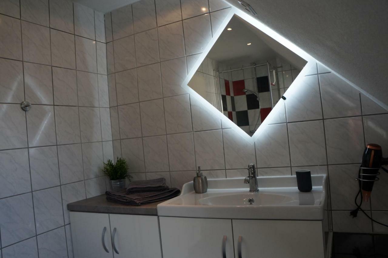 Ferien Mal Anders Apartment Вилхелмсхафен Екстериор снимка